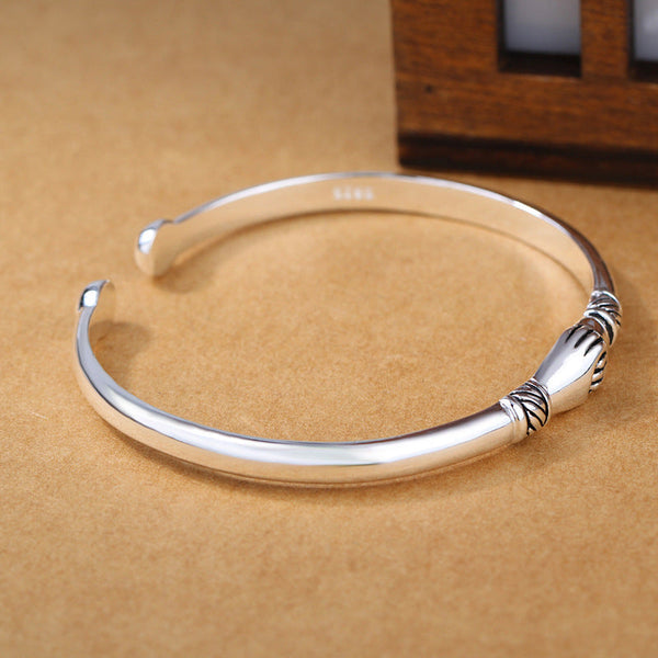 Hand Ornaments Handshake Creative Bracelet